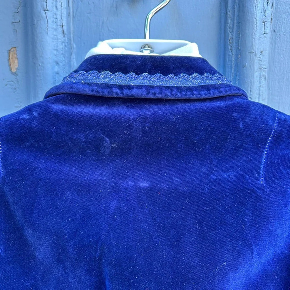 Gorgeous Vintage  Blue Velvet Coat, size approx 6 - Picture 12 of 16